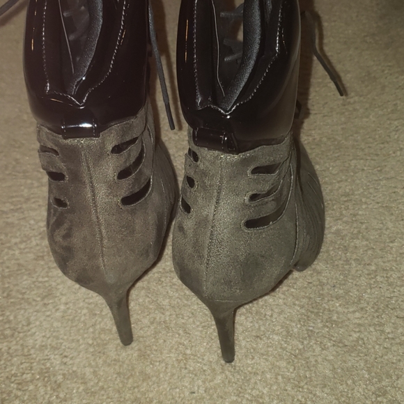 Army Green Stiletto Boots - Picture 3 of 8